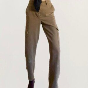 Aritzia Wilfred Free Cargo Striaght Pants zie 6